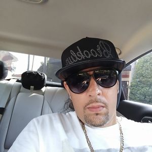 Meet your Posher, Leo